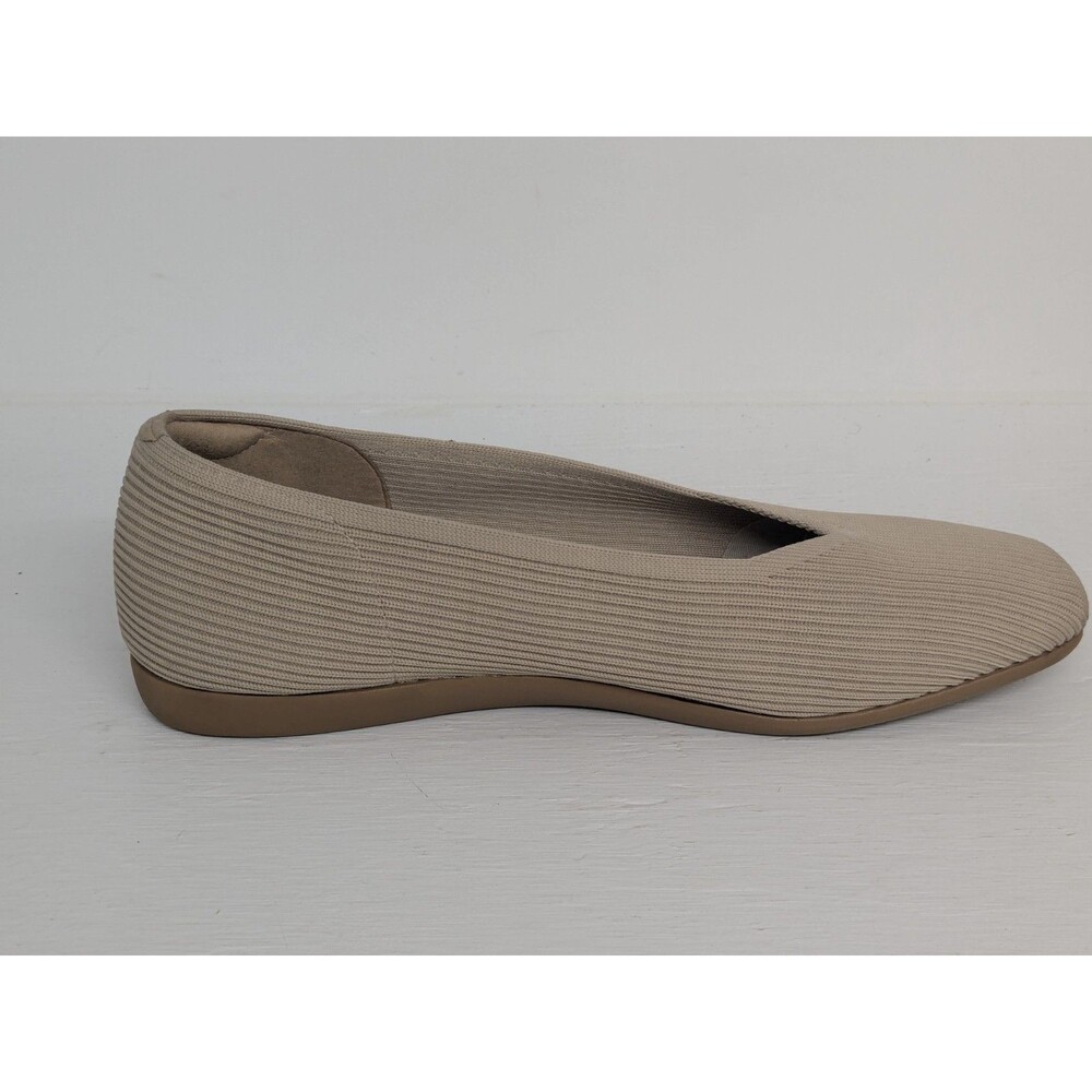 Vivaia Margot Walker Lightweight Square Toe V-Cut Flats-Golden Almond Sz 11 - Picture 7 of 10